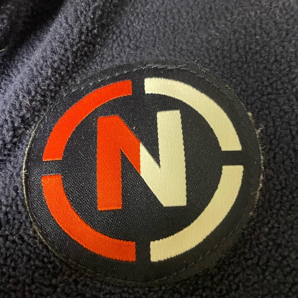 Nautica kids unisex 1/4 zip navy fleece trimmed with red size 4T 100% polyester - Picture 4 of 6